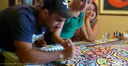 Mother and Son (Maruja y Cesar) disconnect from work for a painting session together!